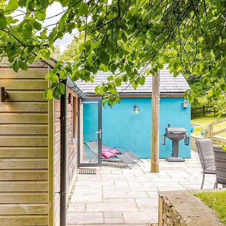 치펜햄 Cosy Cotswolds Retreat Near Bath & Castle Combe 아파트 외부 사진